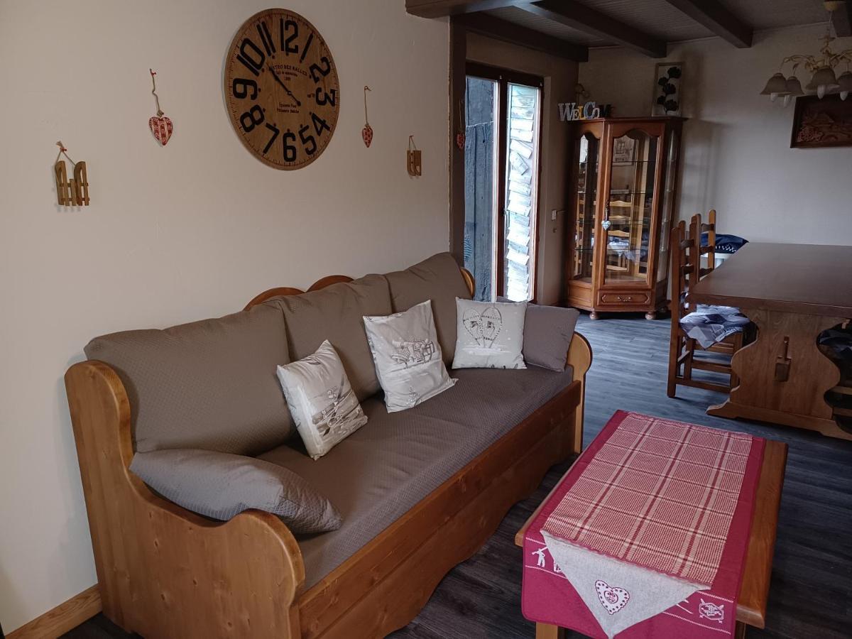 Gite Des 3 Jonquilles Saint-Maurice-sur-Moselle Exterior foto